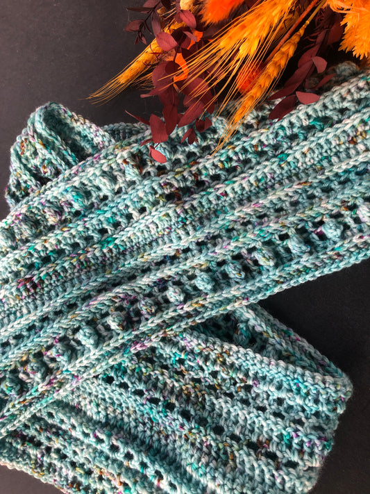 It will cool down soon - Infinity Scarf Pattern